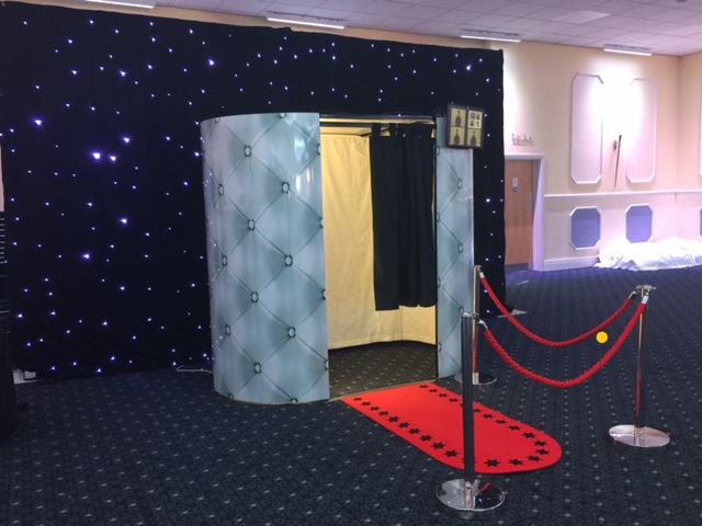 Photo Booth Chesterfield For Hire Photo Booth Chesterfield