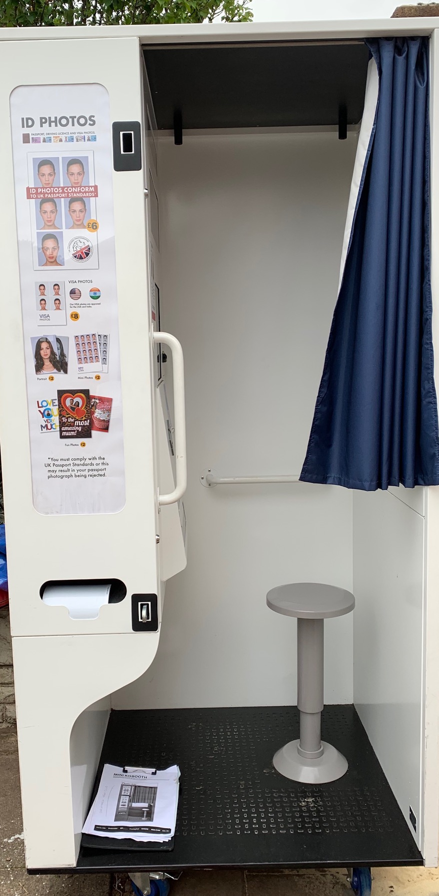 Pay as you go coin operated photo booth PAYG Photo Booth